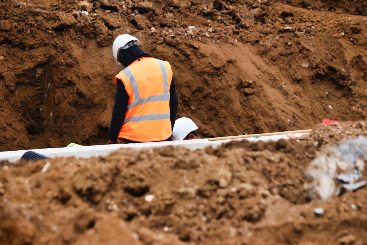 ouvriers genie civil